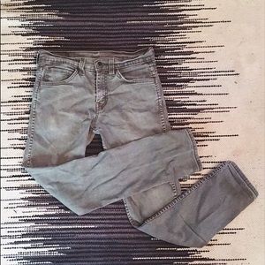 Olive green Levi 511’s